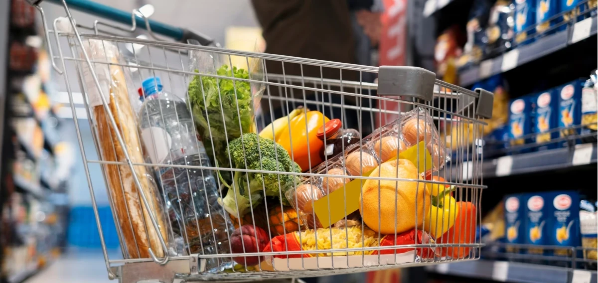 Koszyk zakupowy Polaków: co ląduje w naszych koszykach?